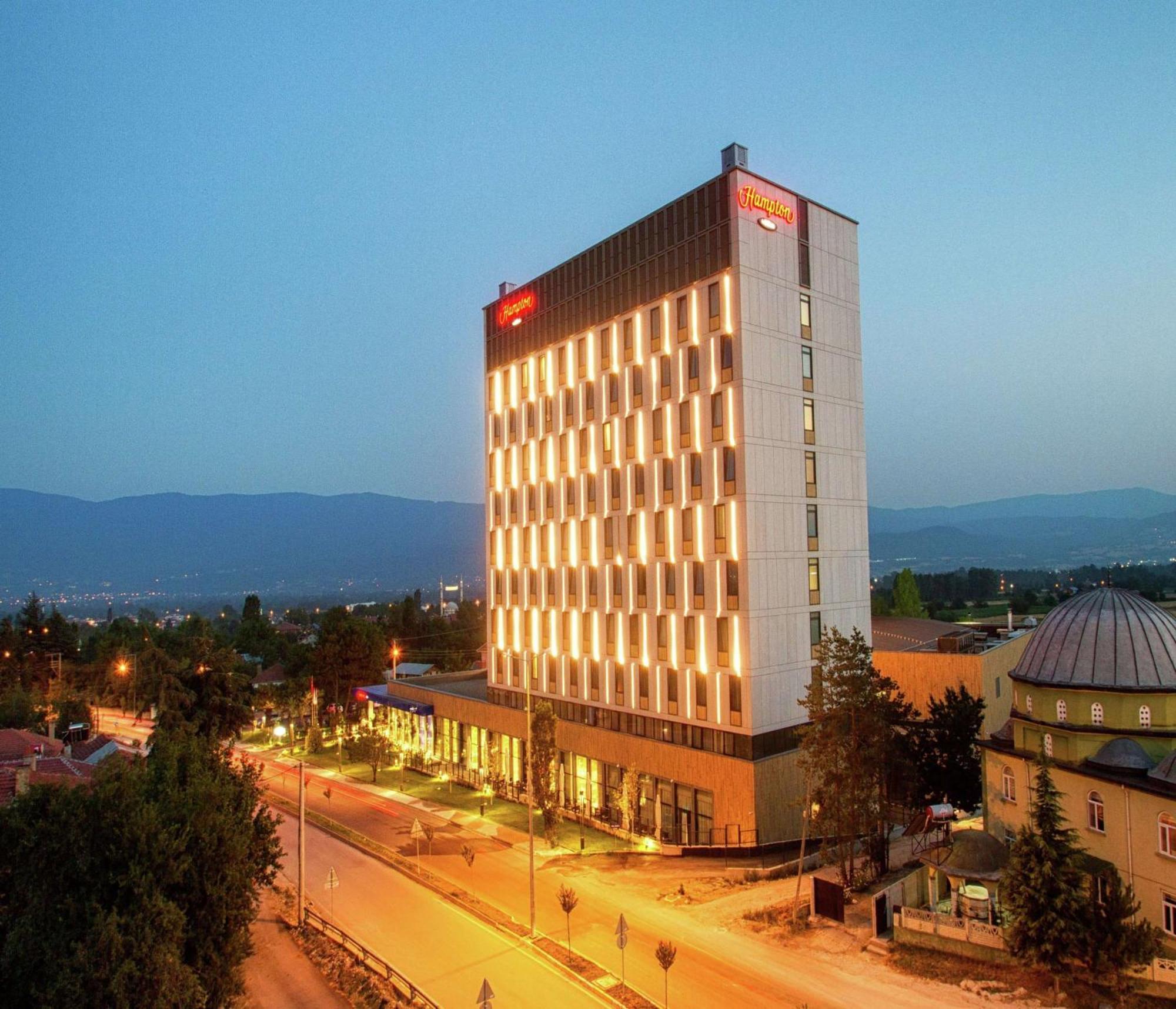 Hotel Hampton By Hilton Bolu Exterior foto