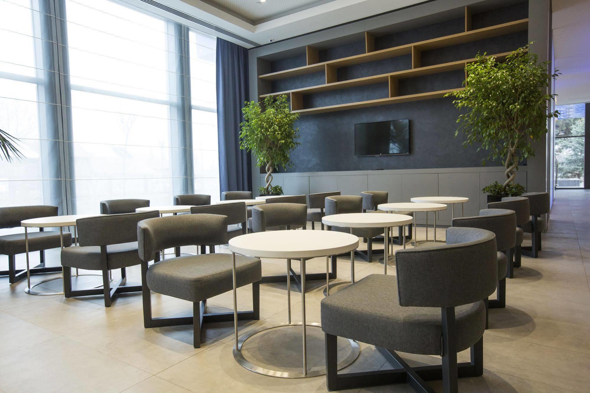 Hotel Hampton By Hilton Bolu Exterior foto